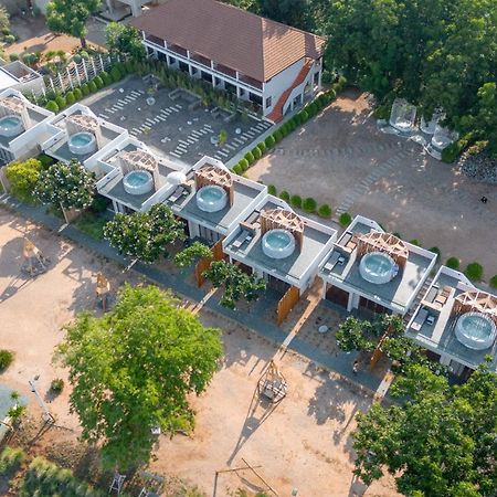 Rimtalay Resort Koh Larn 외부 사진